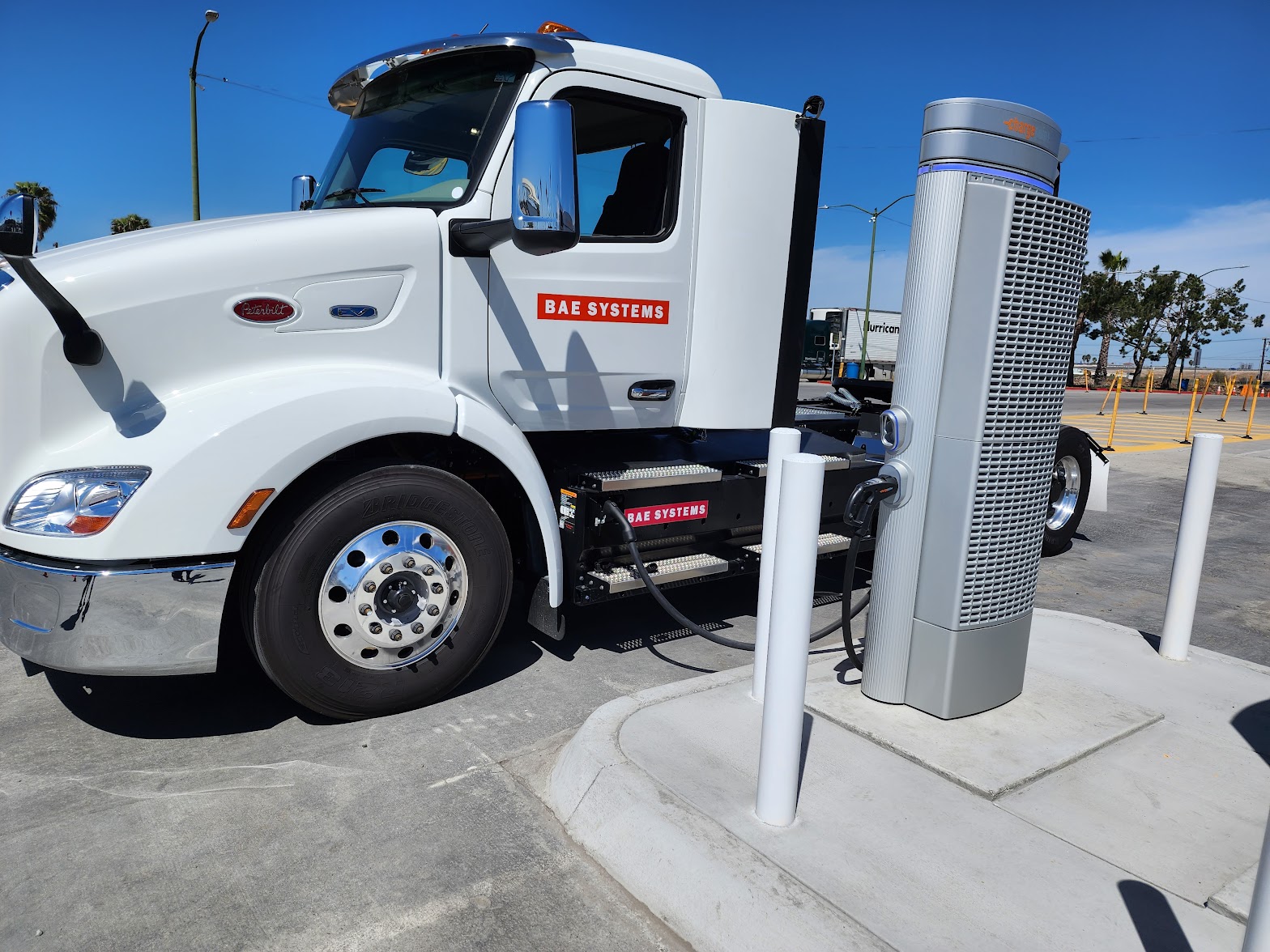 CA's First Public, DC Fast Chargers For Electric Medium and HeavyDuty